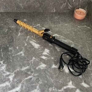 Conair 3/4” Instant Heat Ceramic Spiral Iron.